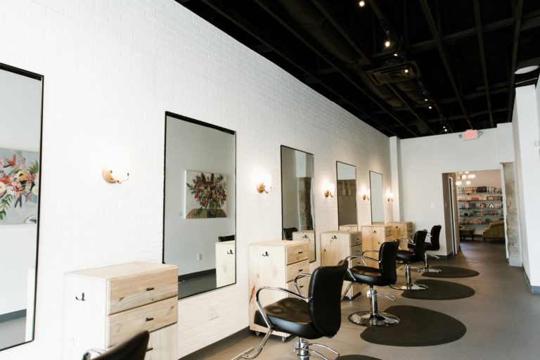 Hair Salon Chairs Facing Mirrors